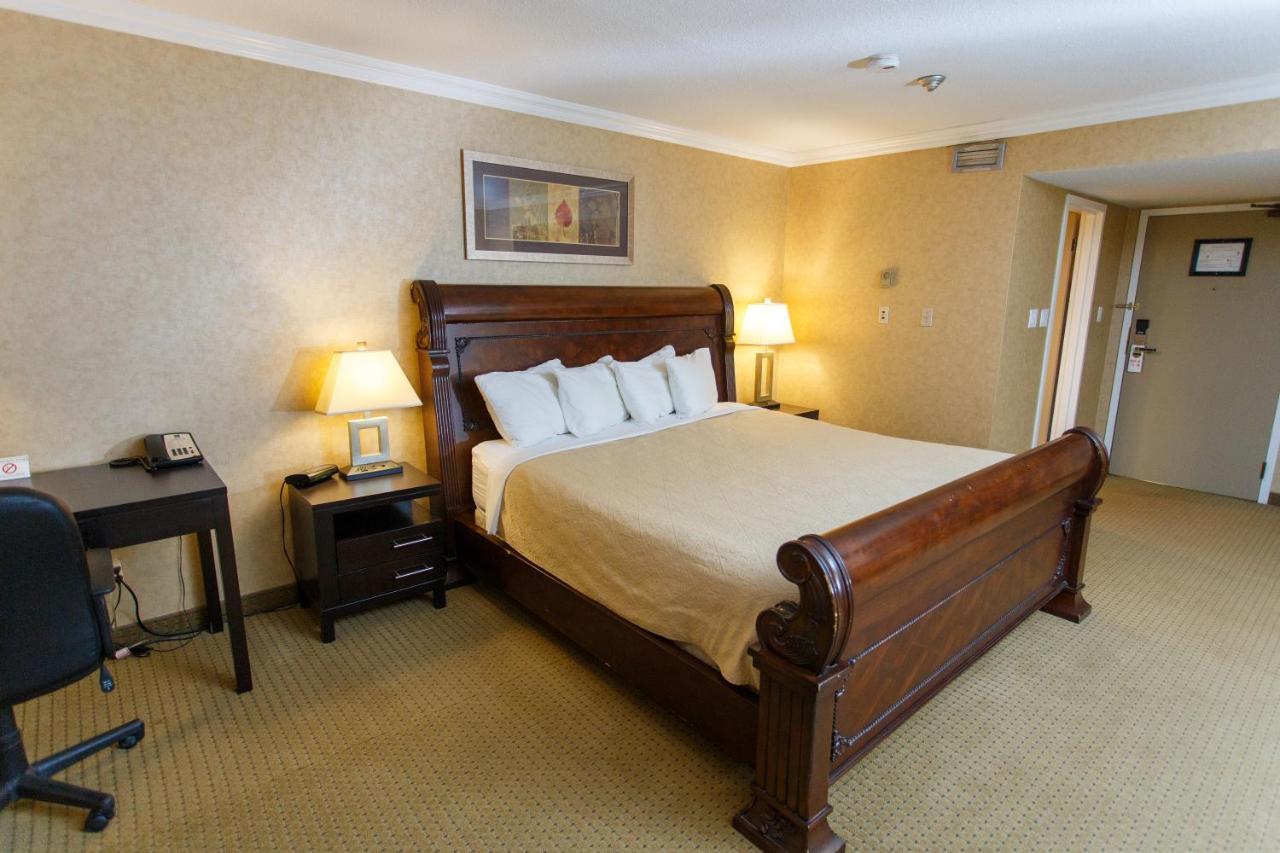 The George Dawson Inn & Conference Centre Dawson Creek Buitenkant foto