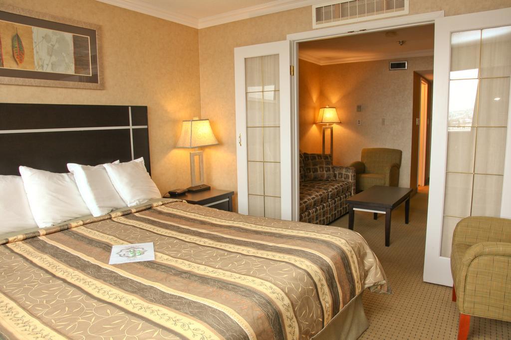 The George Dawson Inn & Conference Centre Dawson Creek Buitenkant foto